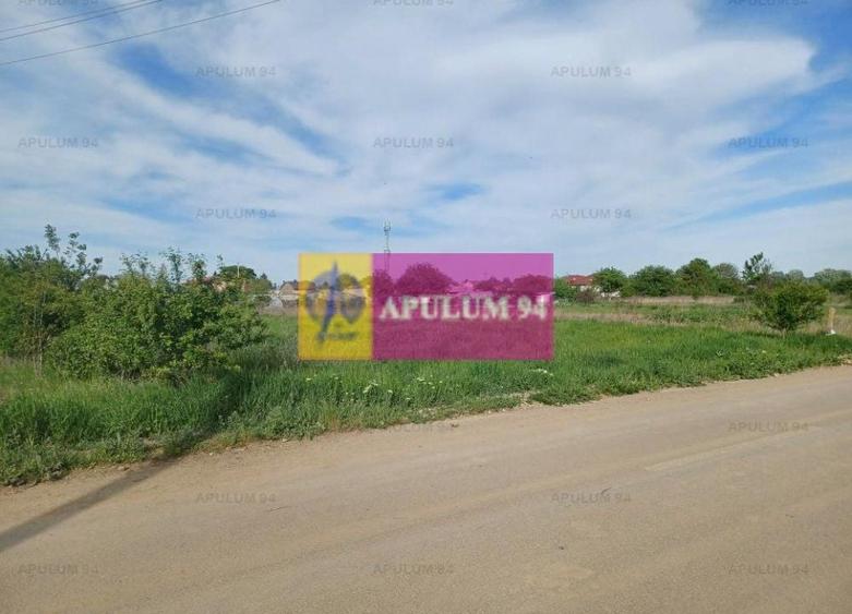 Teren Construcții intravilan de 1400 mp, în Joița