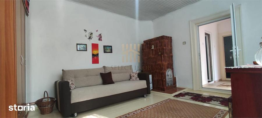 Casă cu 3 camere cu Teren 1790 Mp în Filipeștii de Pădure