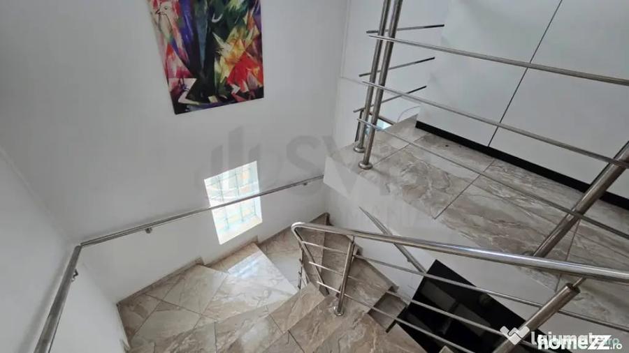 Casă cu 5 camere cu Teren 120 Mp în Floreasca