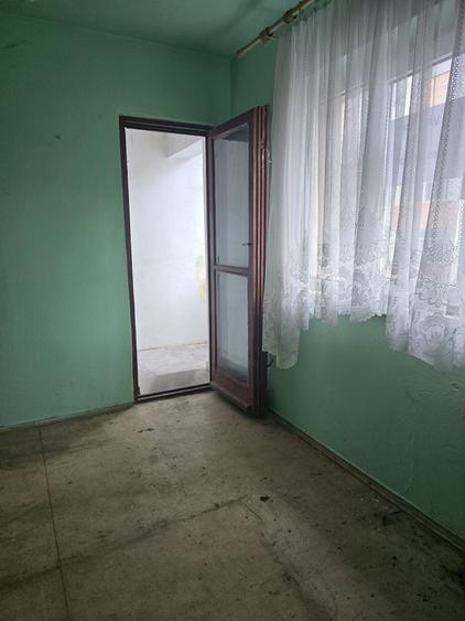 Apartament cu 2 camere decomandat în Sud
