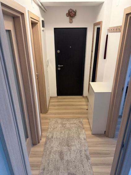 Apartament cu 2 camere decomandat în Vitan