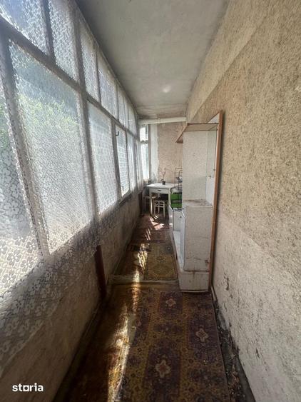 Racadau - Garsoniera de renovat, etaj 1/6, balcon generos! - 3