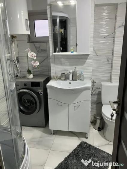Apartament 2 camere decomandat, zona Segarcea - 13