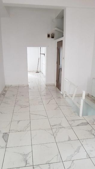 Spațiu comercial, de 56 mp, în Central