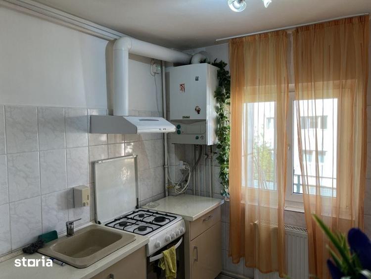Apartament cu 2 camere decomandat în Calea Dumbrăvii