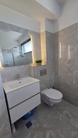 Apartament cu 2 camere decomandat în Băneasa
