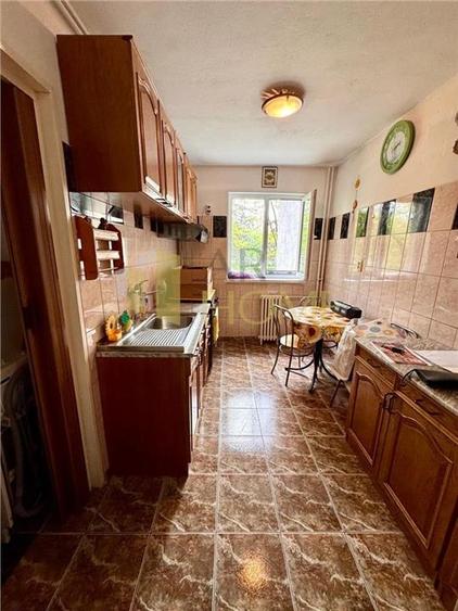 Apartament cu 2 camere circular în Vest