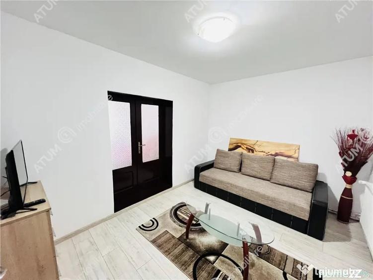Casă cu 4 camere cu Teren 395 Mp în Trei Stejari