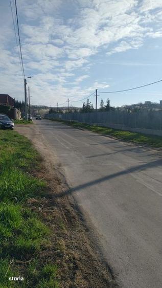 Teren de 2000 mp, în Central
