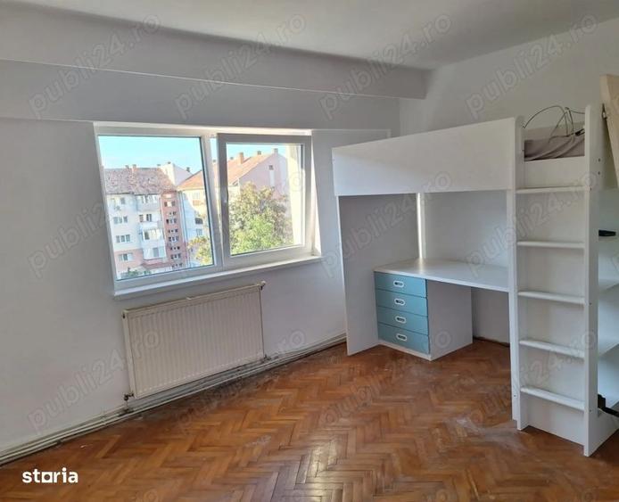 Apartament cu 2 camere decomandat în Carpați 2