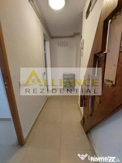 Apartament cu 2 camere decomandat în Exterior Vest