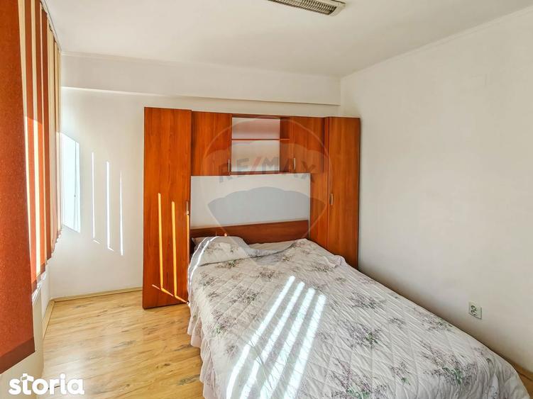 Apartament cu 3 camere, mobilat în Mărăști