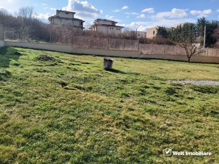 Teren Construcții intravilan de 843 mp, în Europa