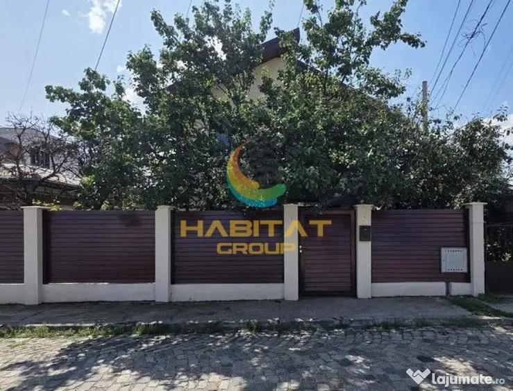 Casă cu 6 camere cu Teren 200 Mp în Central