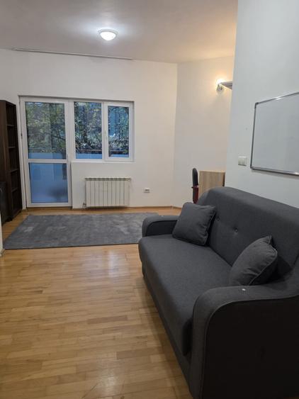 Apartament cu 2 camere semidecomandat, mobilat în Copou