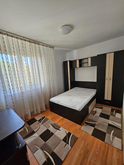 Inchiriez apartament 2 camere - 8