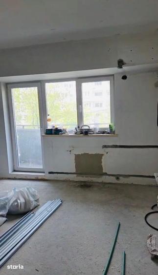 Apartament cu 2 camere decomandat în Decebal