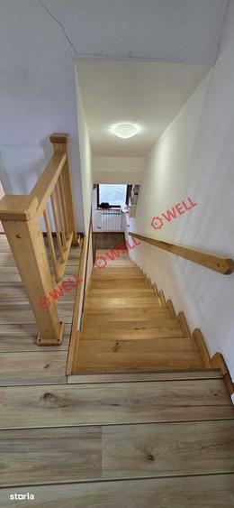 Casă cu 6 camere cu Teren 1300 Mp în Central