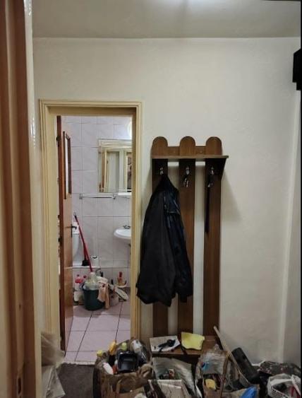Garsonieră decomandată, mobilată în Unirii