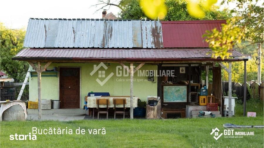 Casă cu 4 camere cu Teren 2926 Mp în Slimnic