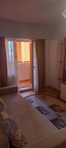 Apartament cu 2 camere decomandat în Gară