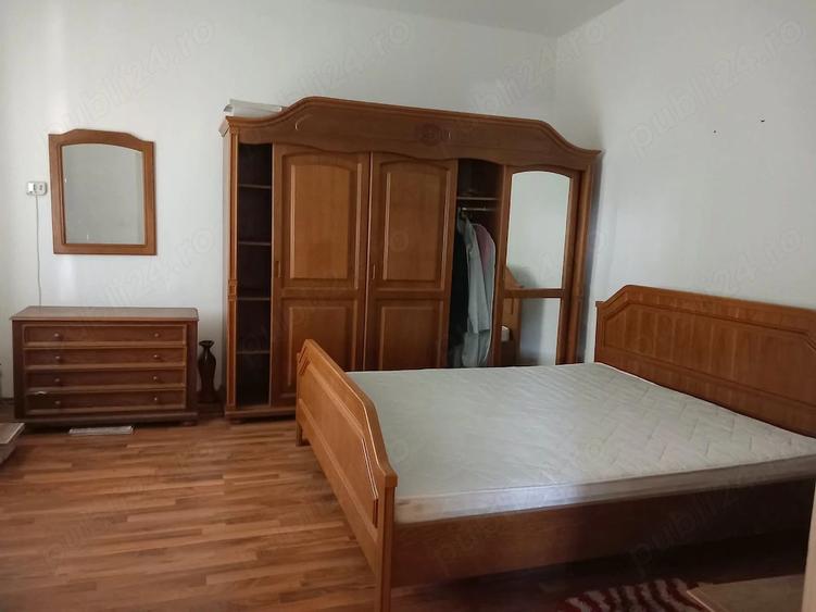 Casă cu 3 camere cu Teren 3600 Mp în Teiș