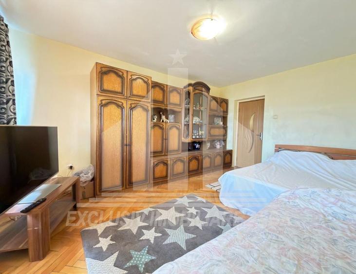 Apartament cu 3 camere, mobilat în Central