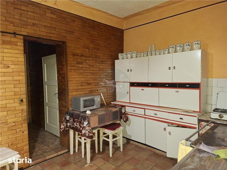 Casă cu 4 camere cu Teren 320 Mp în Lazaret