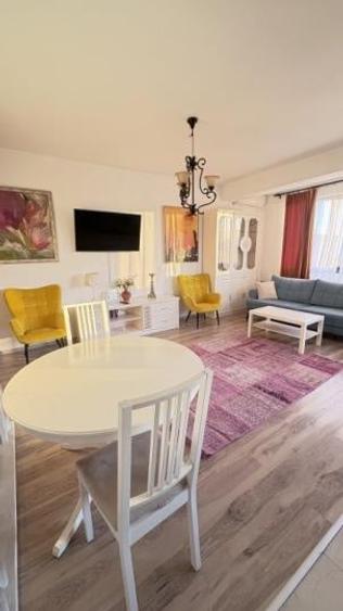 Apartament cu 2 camere decomandat în Bucureștii Noi
