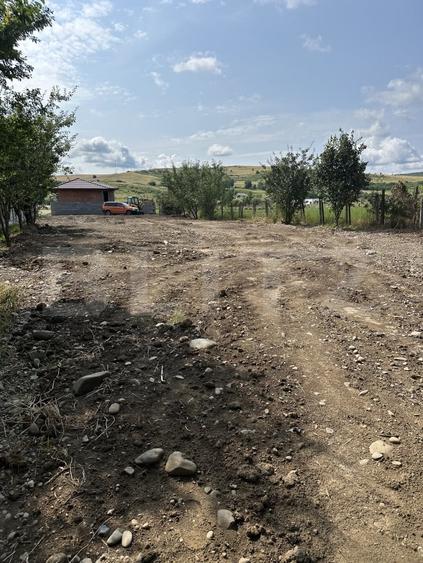 Teren Construcții intravilan de 942 mp, în Sud
