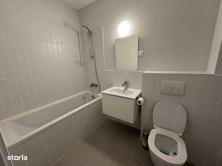 Apartament cu 2 camere decomandat în Străulești