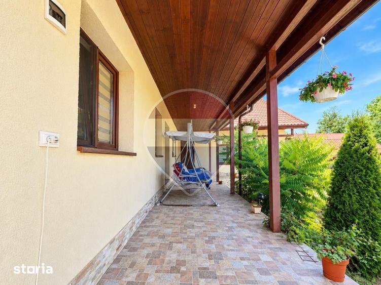 Casă cu 4 camere cu Teren 4204 Mp în Tătărăști