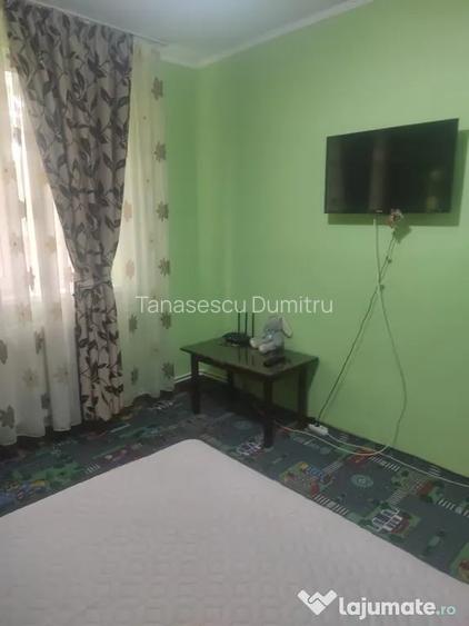 Inchiriez apartament