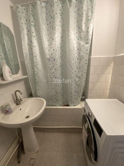 Apartament cu o camera de inchiriat