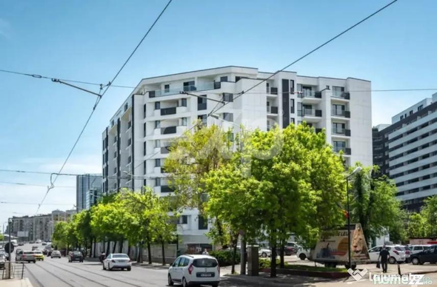 Apartament cu 4 camere decomandat în Aviației