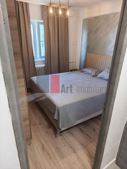 Apartament cu 2 camere decomandat, mobilat în Brâncoveanu