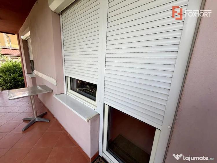 Apartament cu 2 camere decomandat în Dumbrăvița