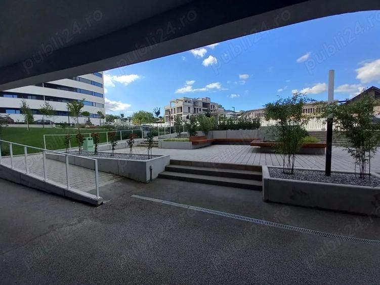 Spațiu comercial, de 105 mp, în Universității