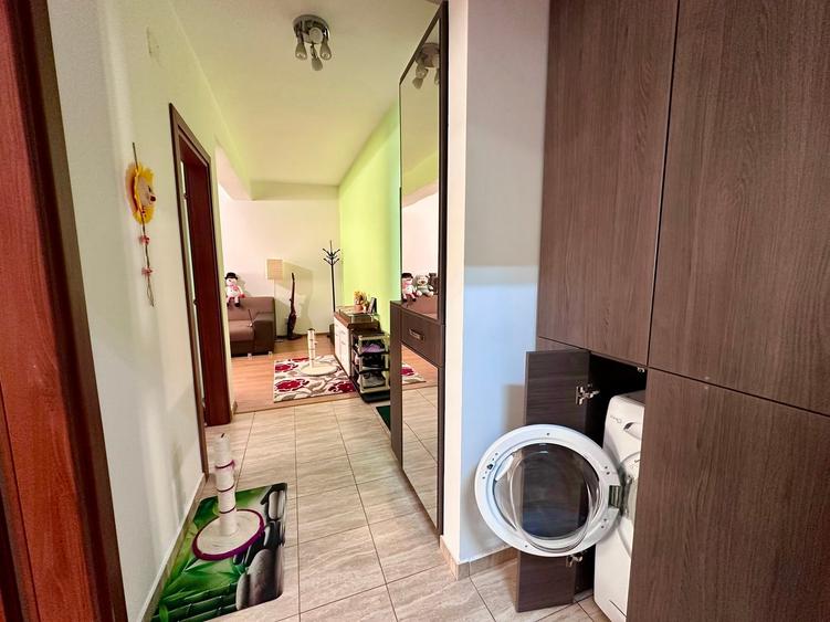 Apartament cu 2 camere decomandat în Popești-Leordeni