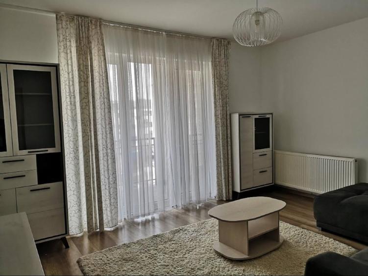 Apartament cu 2 camere decomandat, mobilat în Lazaret