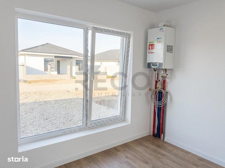 Casă cu 4 camere cu Teren 500 Mp în Sântandrei