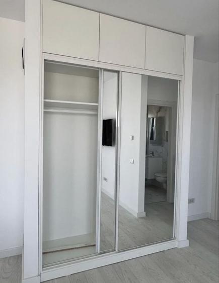 Apartament cu 2 camere semidecomandat, mobilat în Fundeni