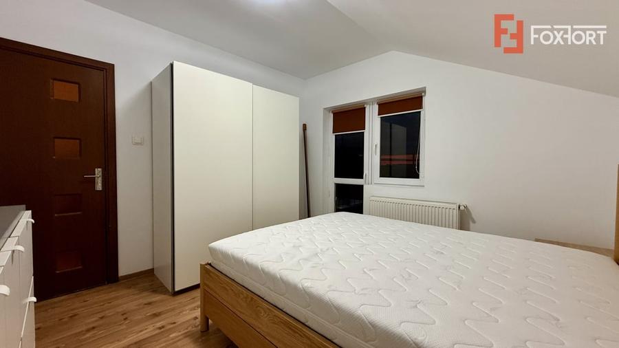 Apartament cu 3 camere, mobilat în Lipovei