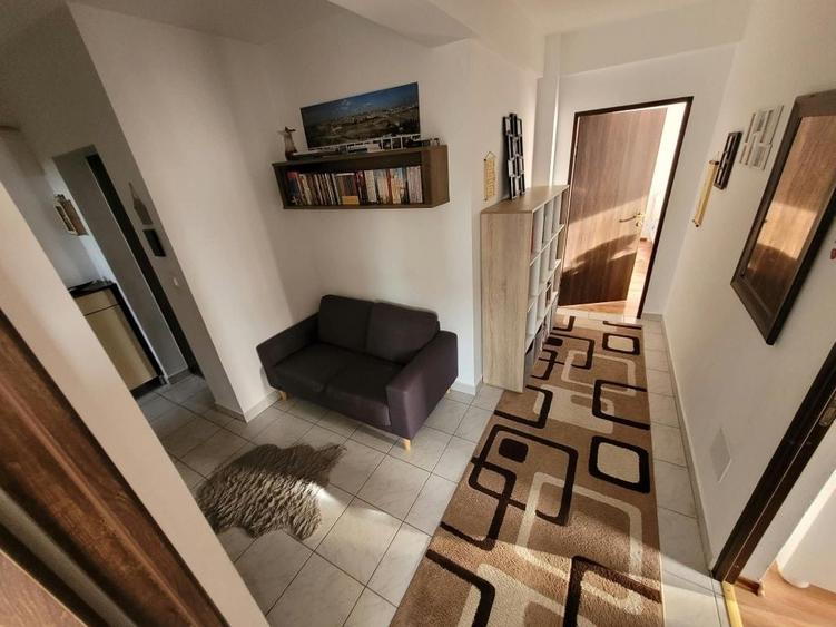 Apartament cu 2 camere decomandat în Sfântu Ilie