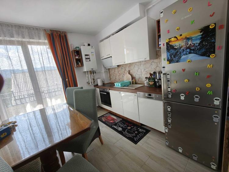 Apartament cu 2 camere decomandat în Exterior Vest