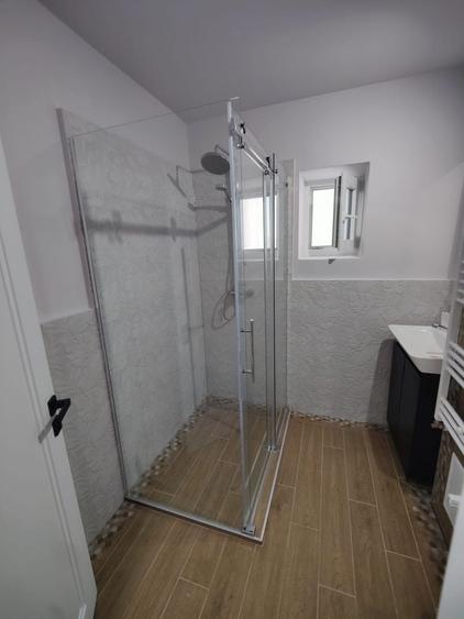 Apartament cu 2 camere decomandat în Calea București