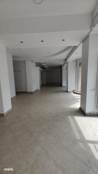 Spațiu comercial, de 180 mp, în Ultracentral