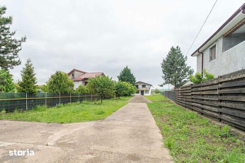 Casă cu 7 camere cu Teren 1495 Mp în Miroslava