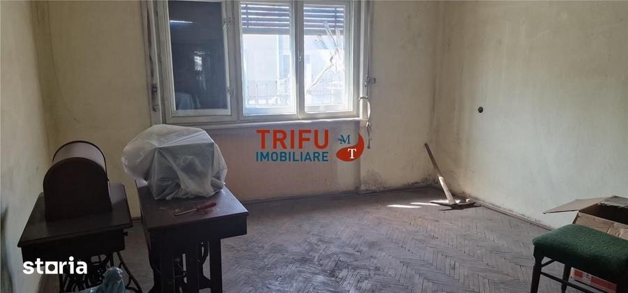 Casă cu 4 camere cu Teren 323 Mp în Central