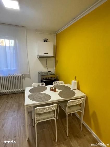 Apartament cu 2 camere semidecomandat, mobilat în Tipografilor